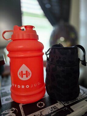 Hydrojug Half Gallon Jug with Sleeve and Strap - Coral